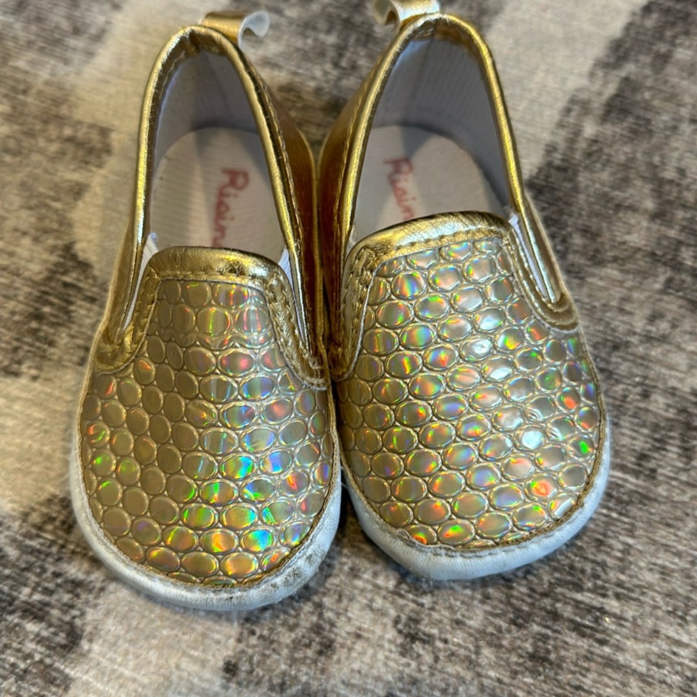 6-9m soft sole shoe